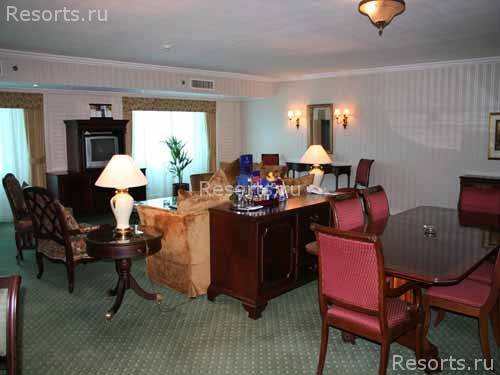 JW Marriott Hotel 12